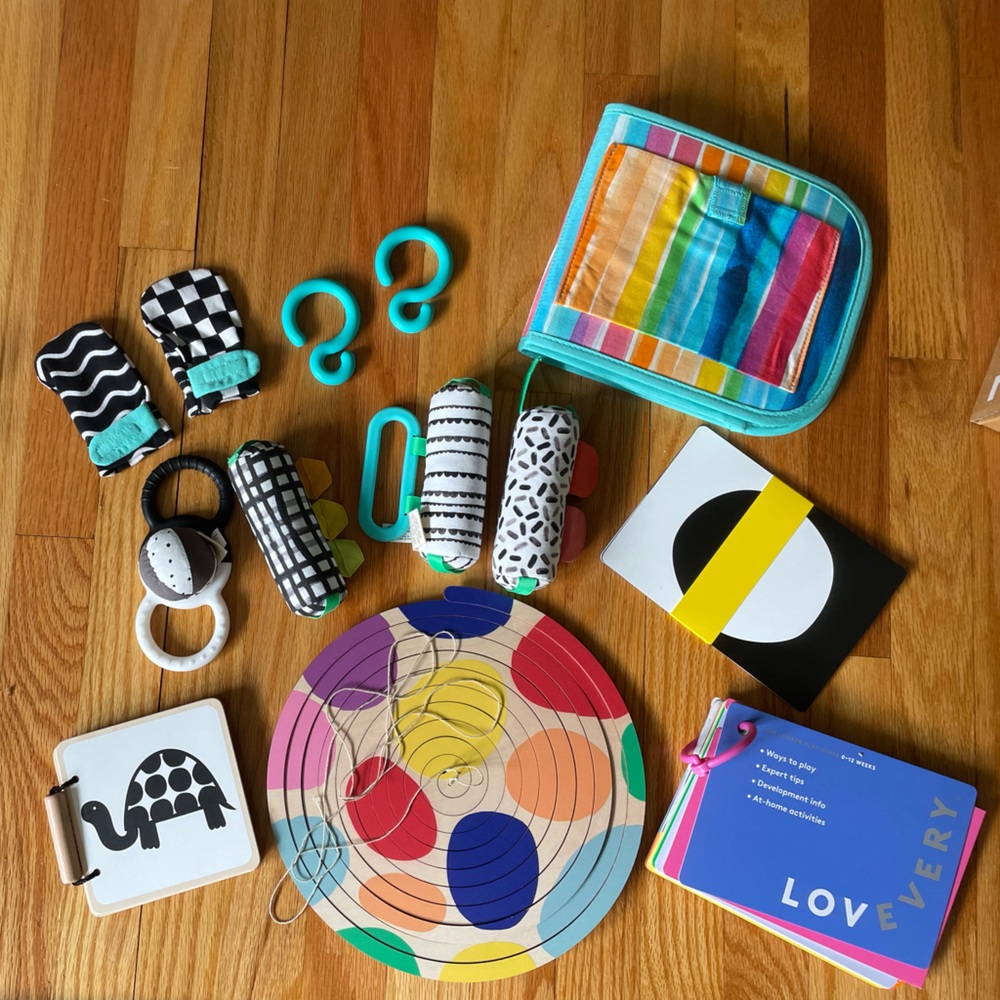 Lovevery The Looker Play Kit weeks 0-12 All pieces included!